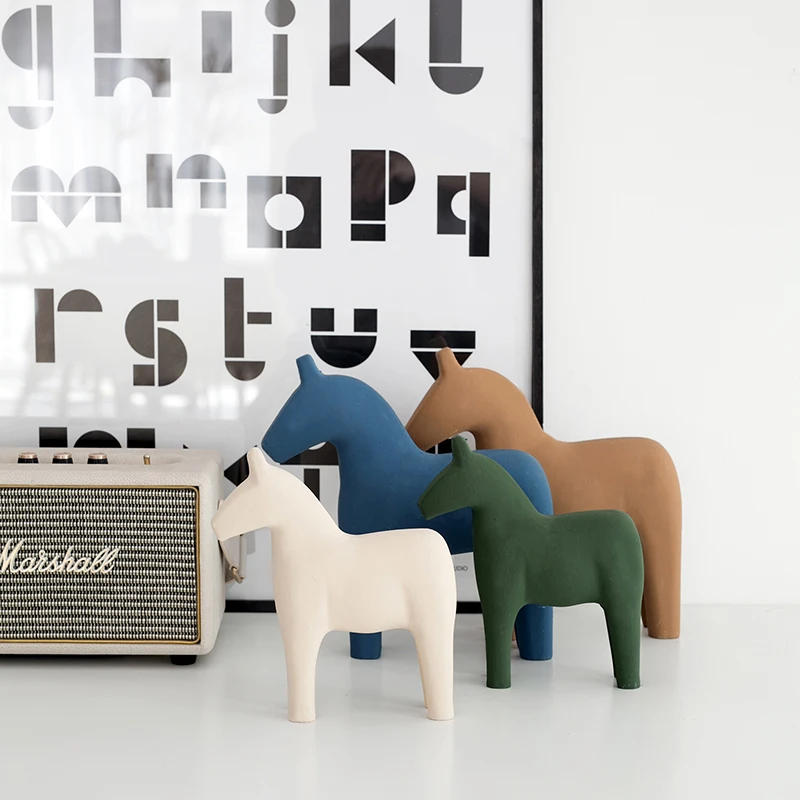Home Office Work Table - Ornements de chevaux en bois nordiques,
